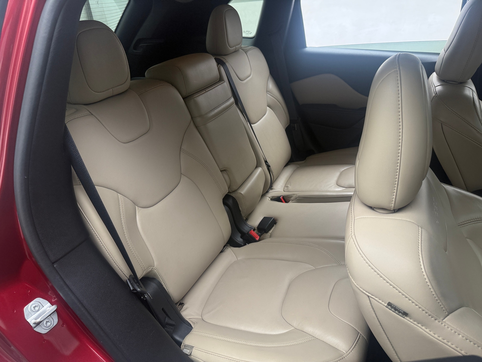 Thumbnail: 2016 Jeep Cherokee - 5