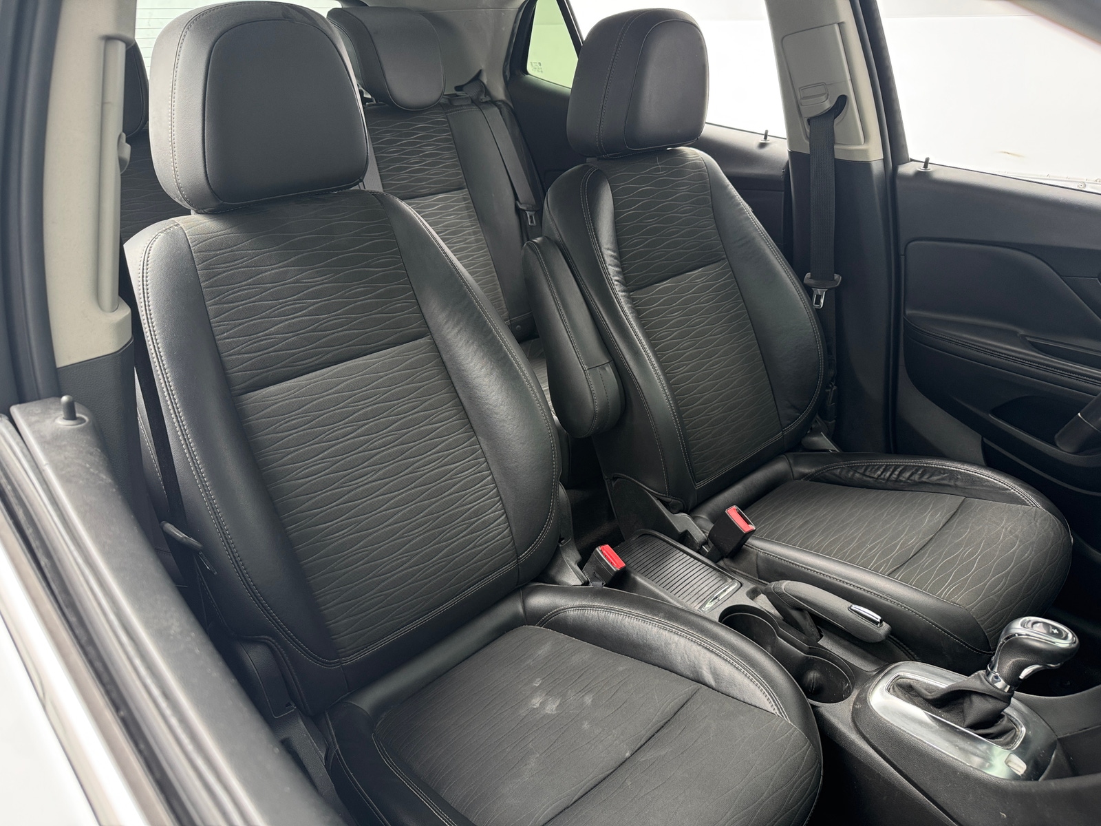 Thumbnail: 2016 Buick Encore - 2