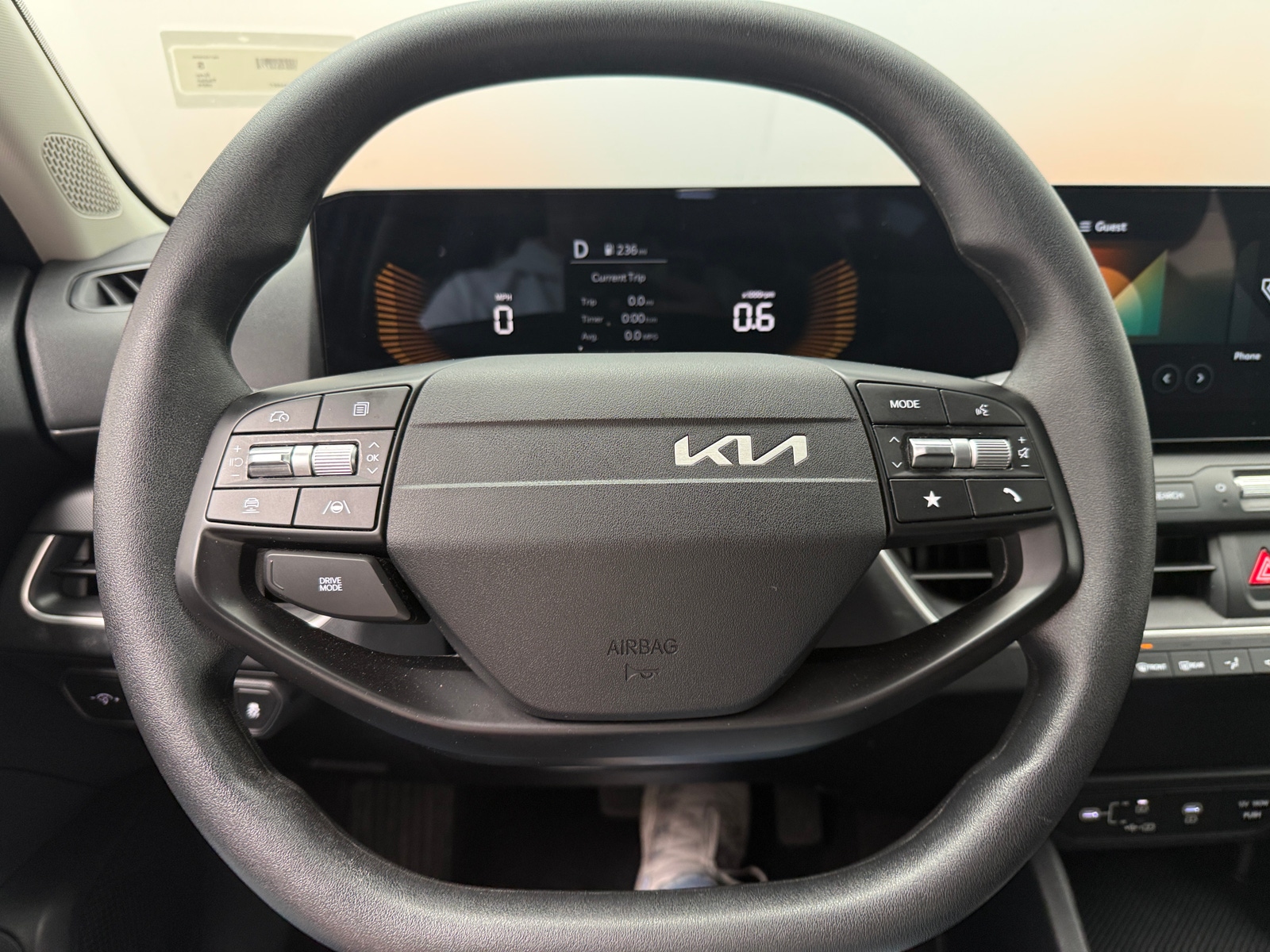 Thumbnail: 2025 Kia K4 - 5