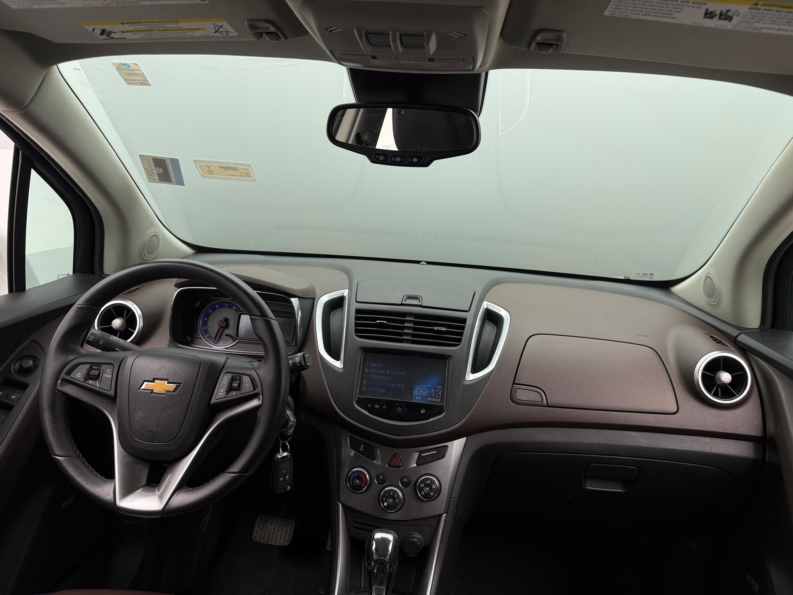 Thumbnail: 2015 Chevrolet Trax - 2