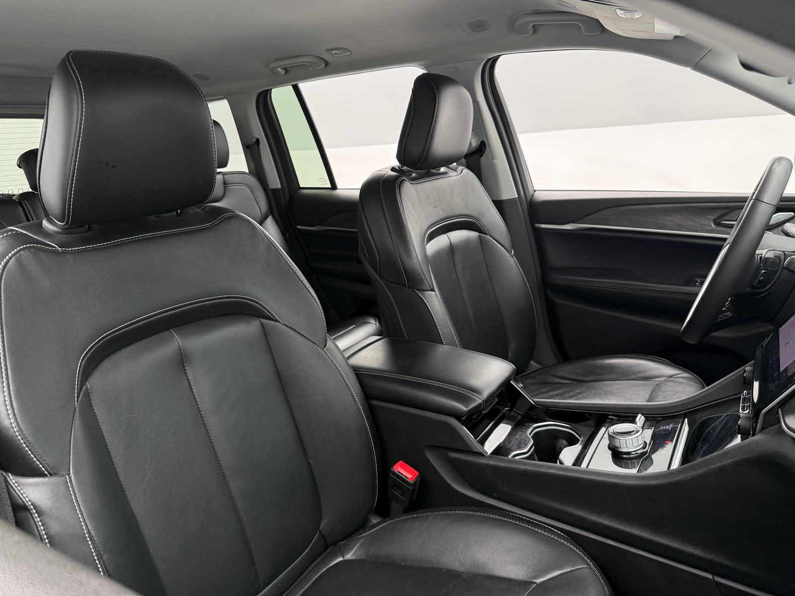 Thumbnail: 2023 Jeep Grand Cherokee - 2