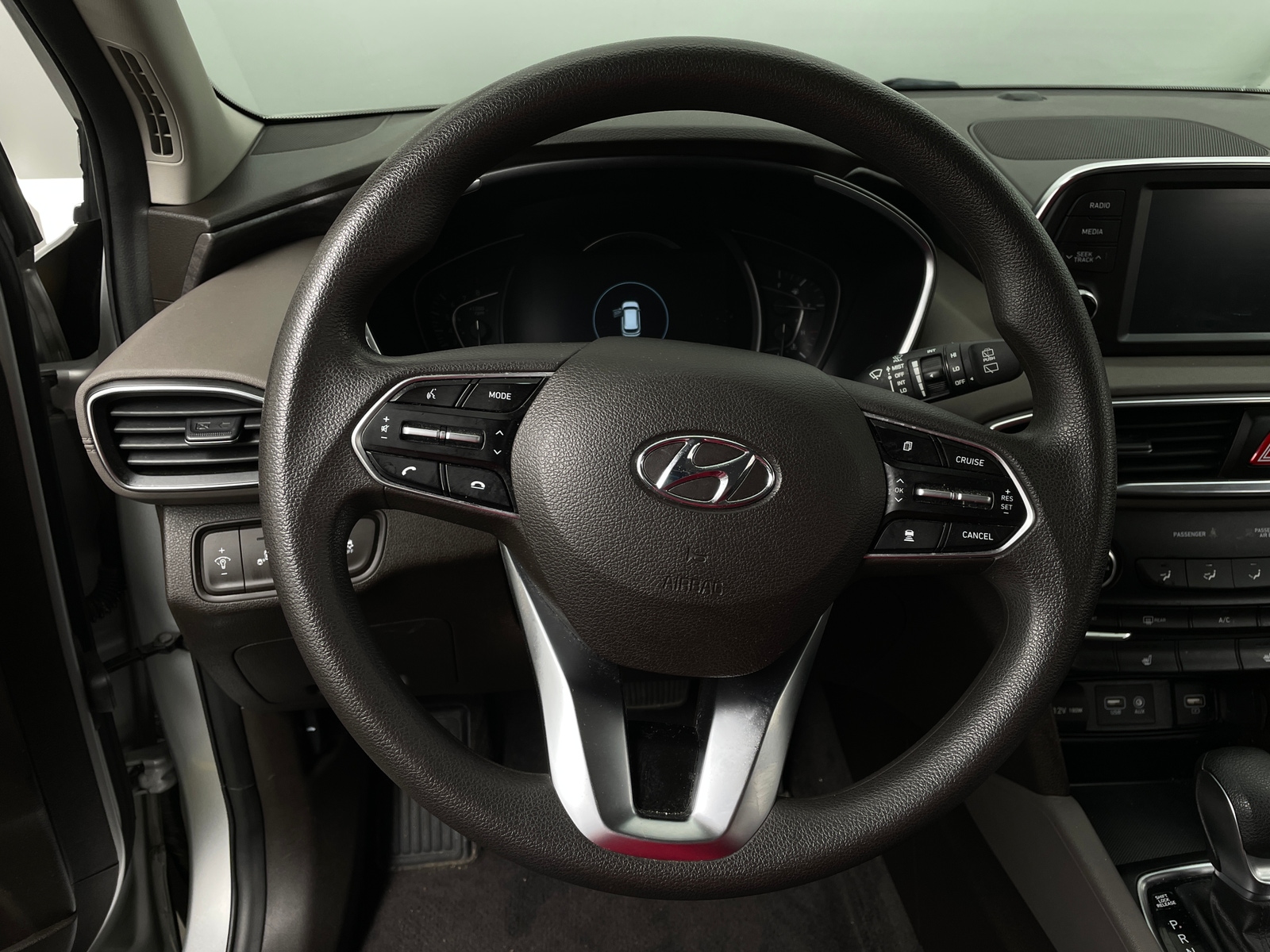 Thumbnail: 2019 Hyundai Santa Fe - 5
