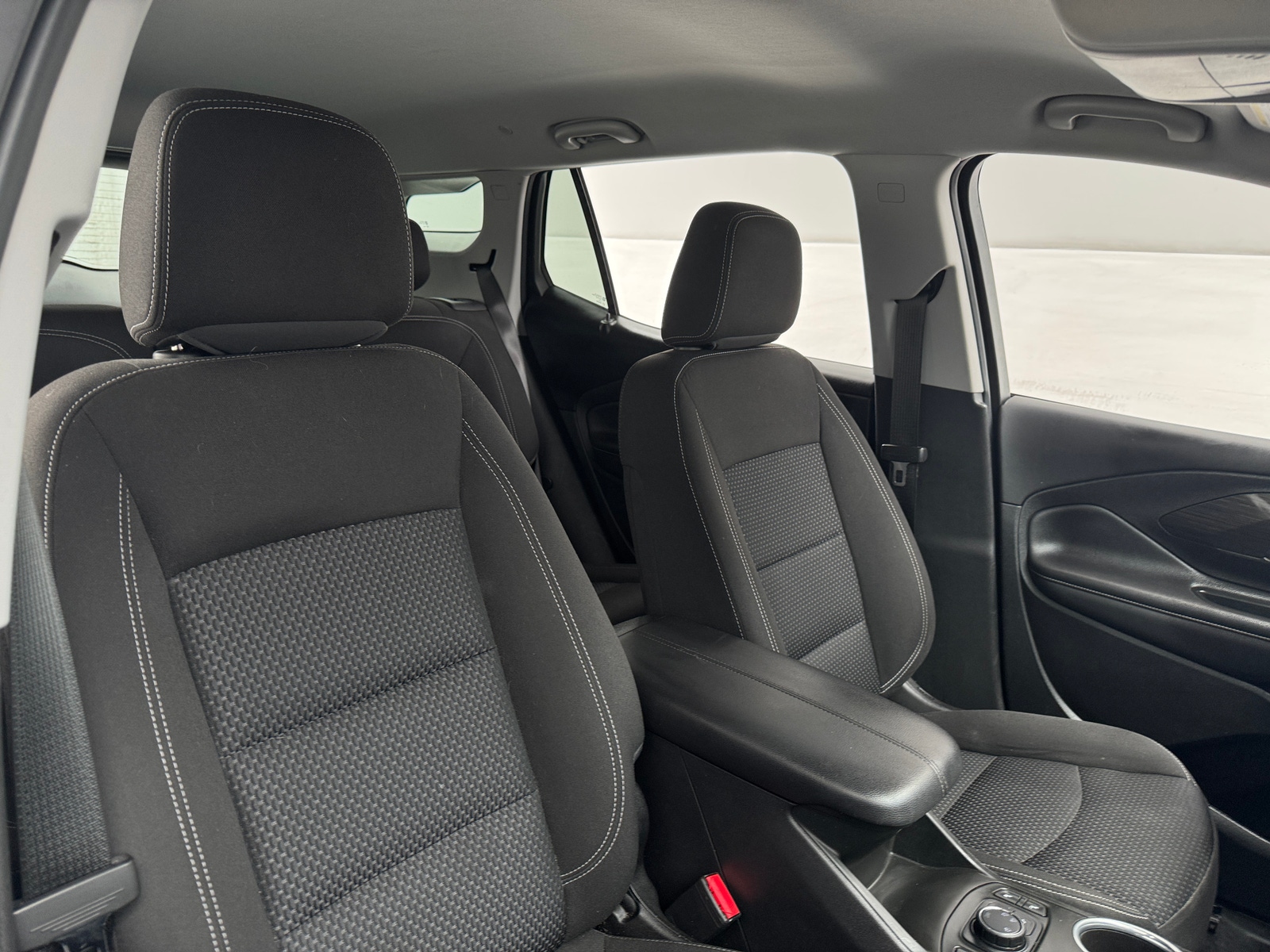 Thumbnail: 2022 GMC Terrain - 2
