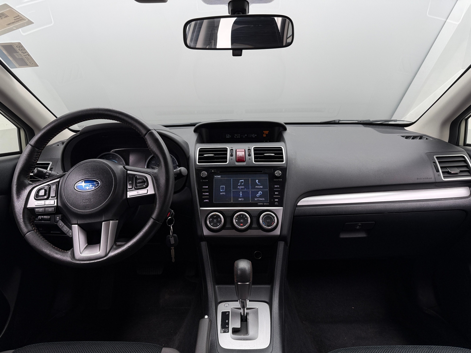 Thumbnail: 2017 Subaru Crosstrek - 3