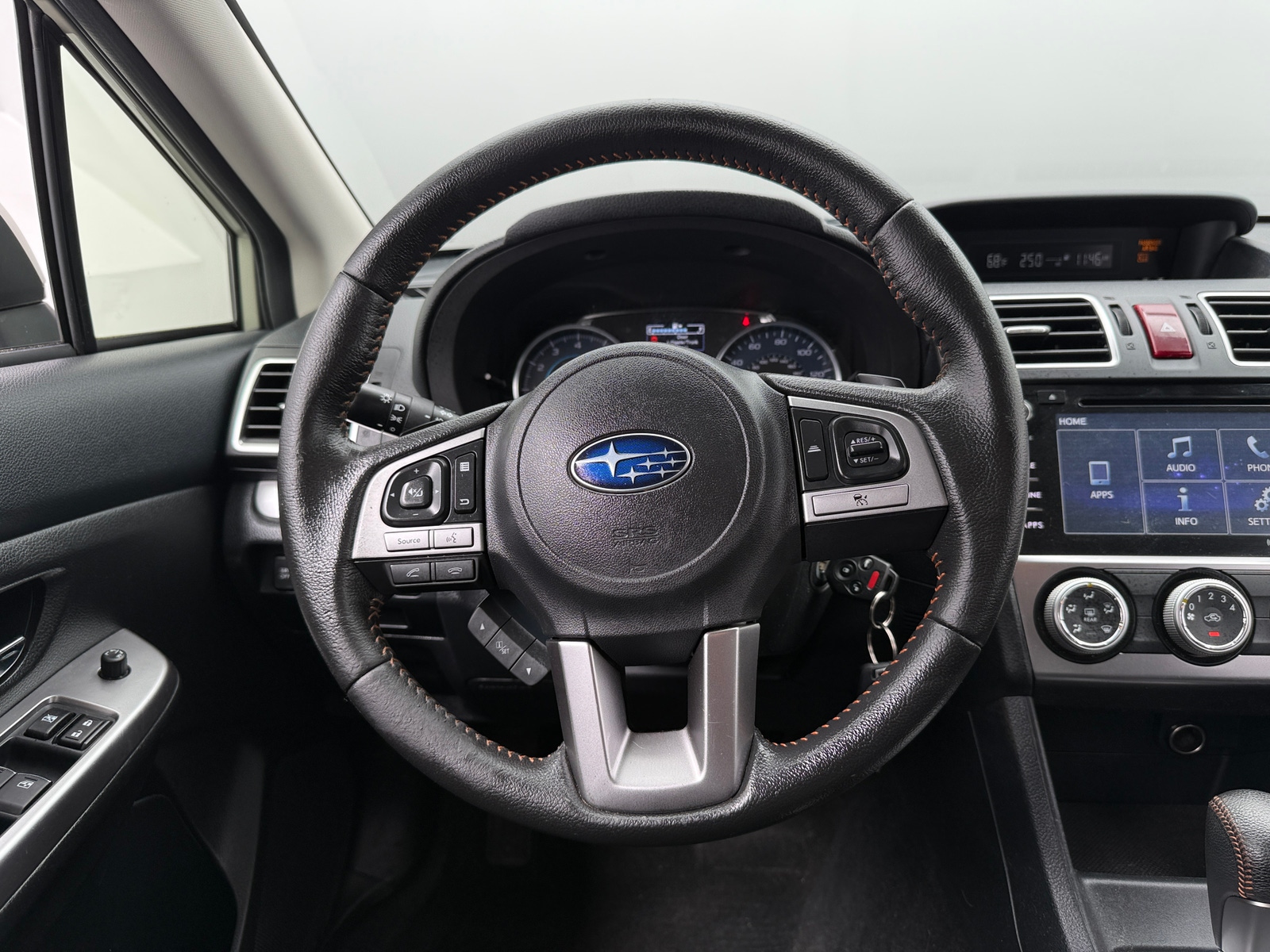 Thumbnail: 2017 Subaru Crosstrek - 5