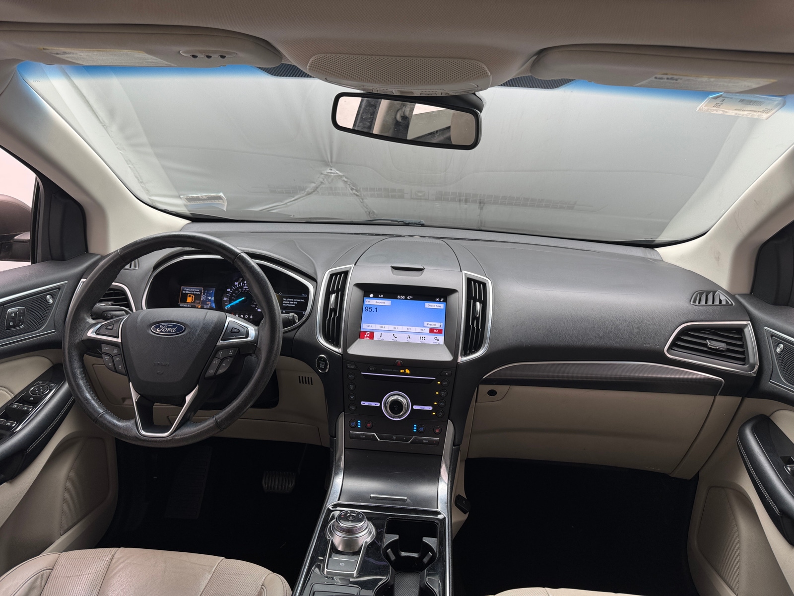 Thumbnail: 2019 Ford Edge - 2