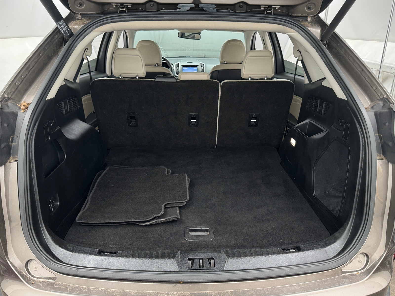 Thumbnail: 2019 Ford Edge - 6