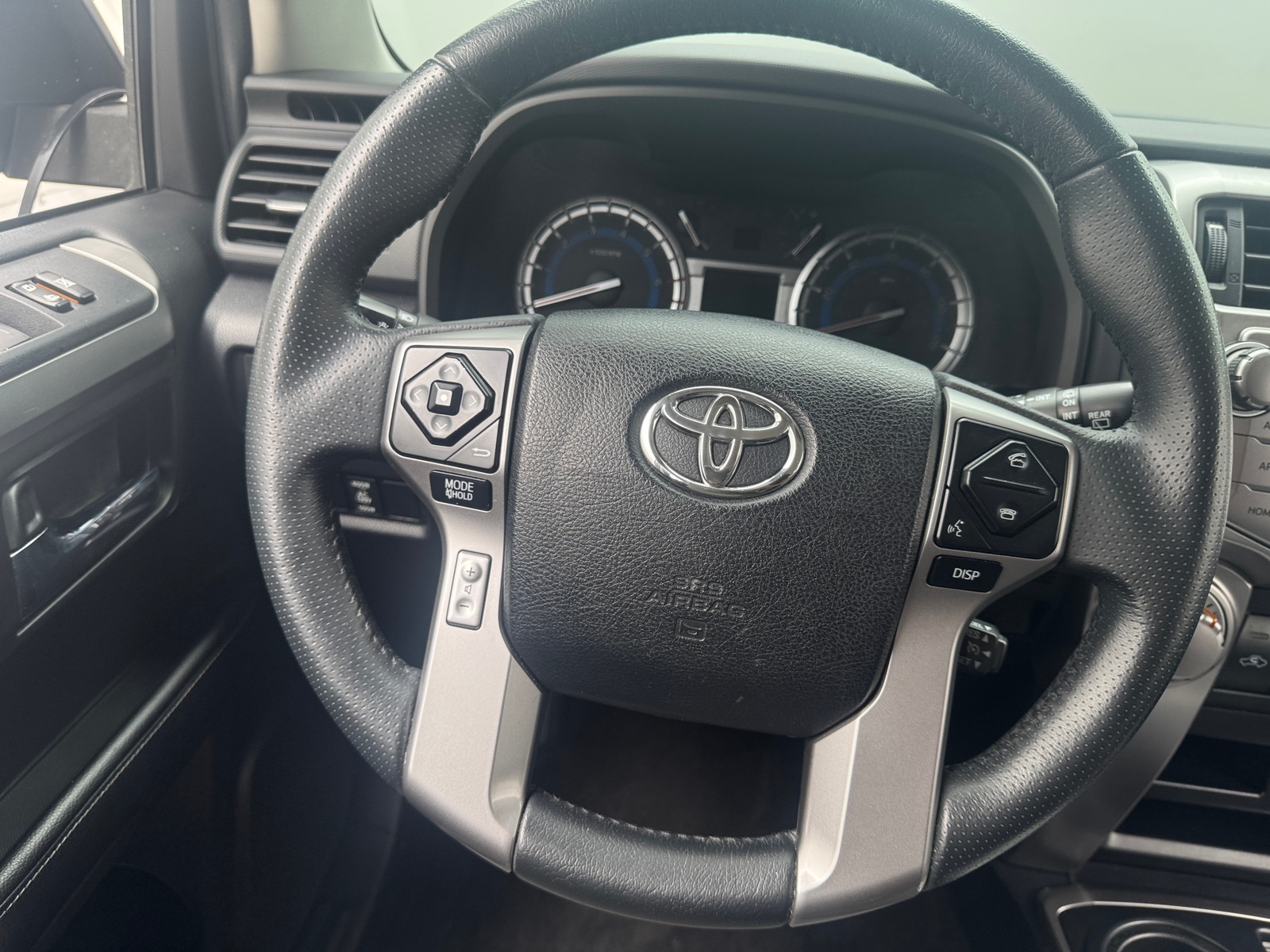 Thumbnail: 2018 Toyota 4Runner - 5