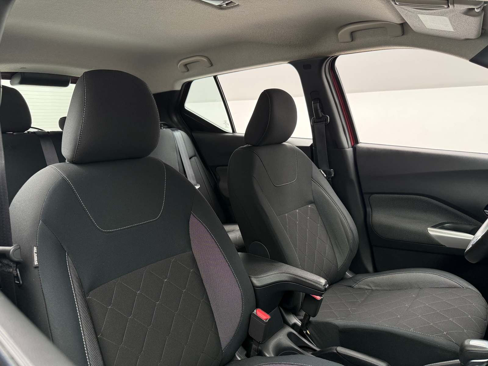Thumbnail: 2020 Nissan Kicks - 2