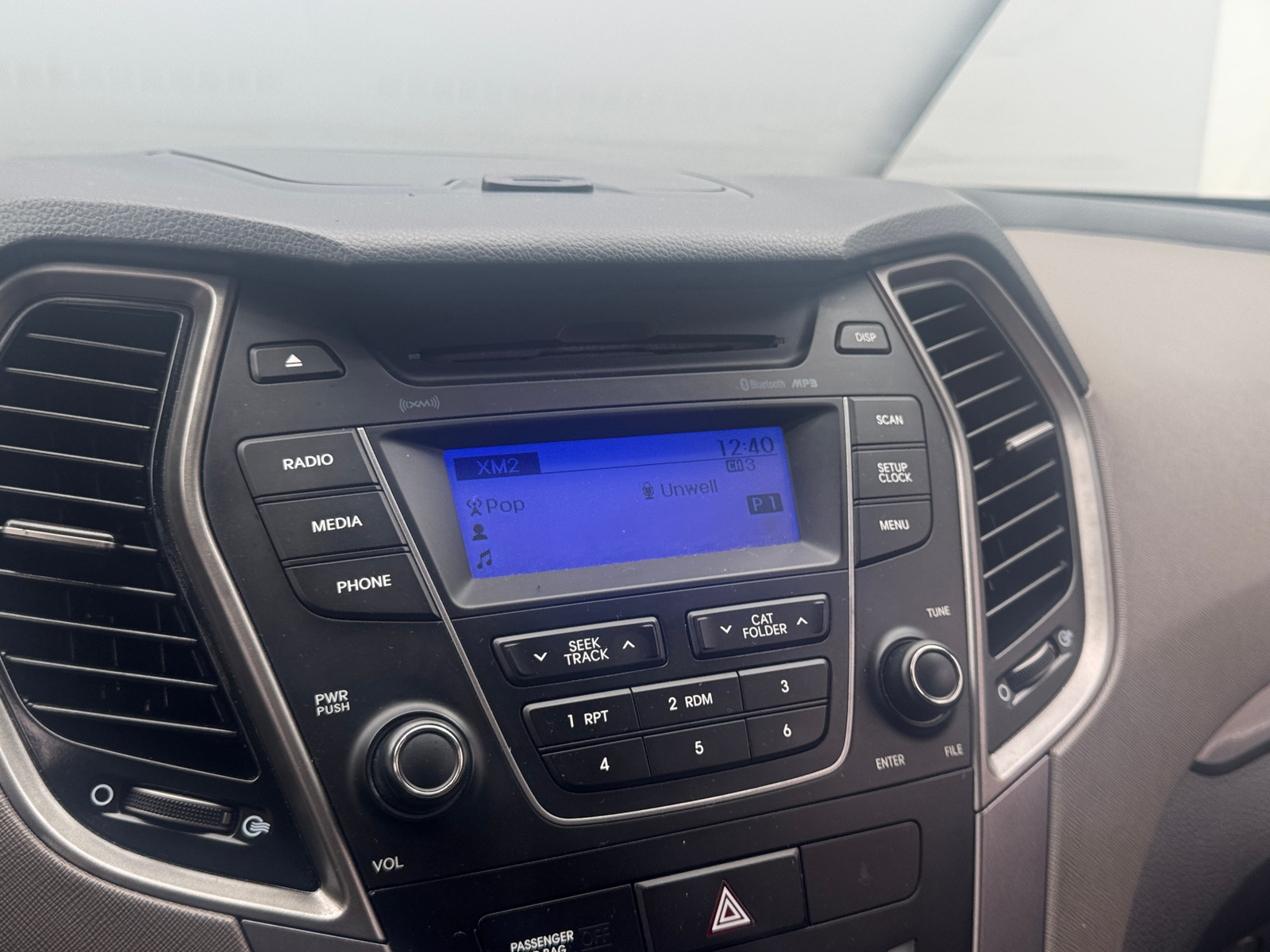 Thumbnail: 2016 Hyundai Santa Fe - 4