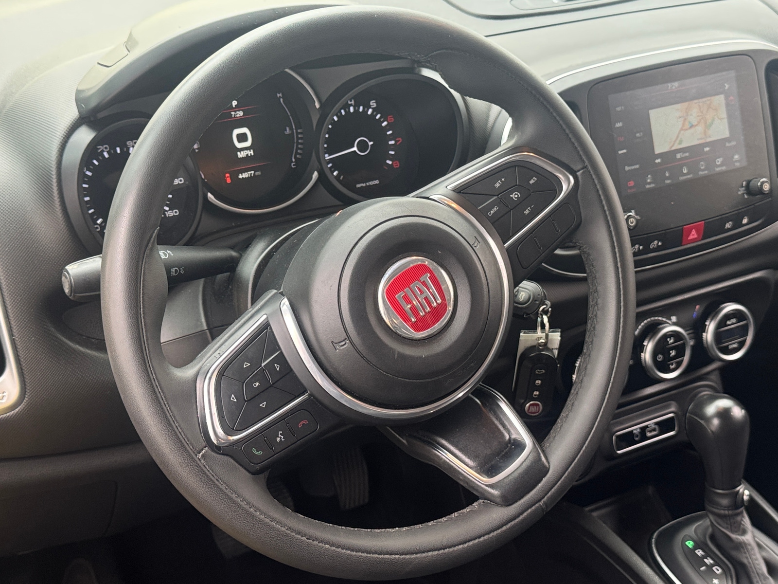 Thumbnail: 2018 Fiat 500L - 4