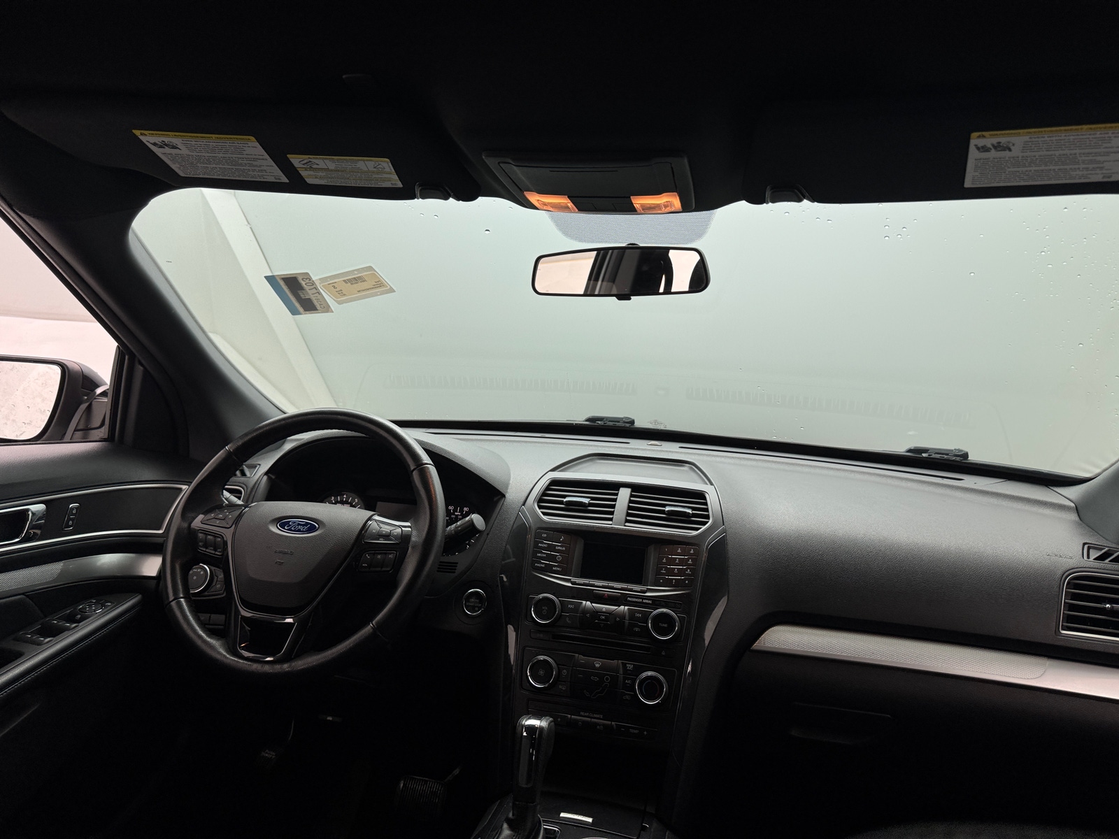 Thumbnail: 2017 Ford Explorer - 3