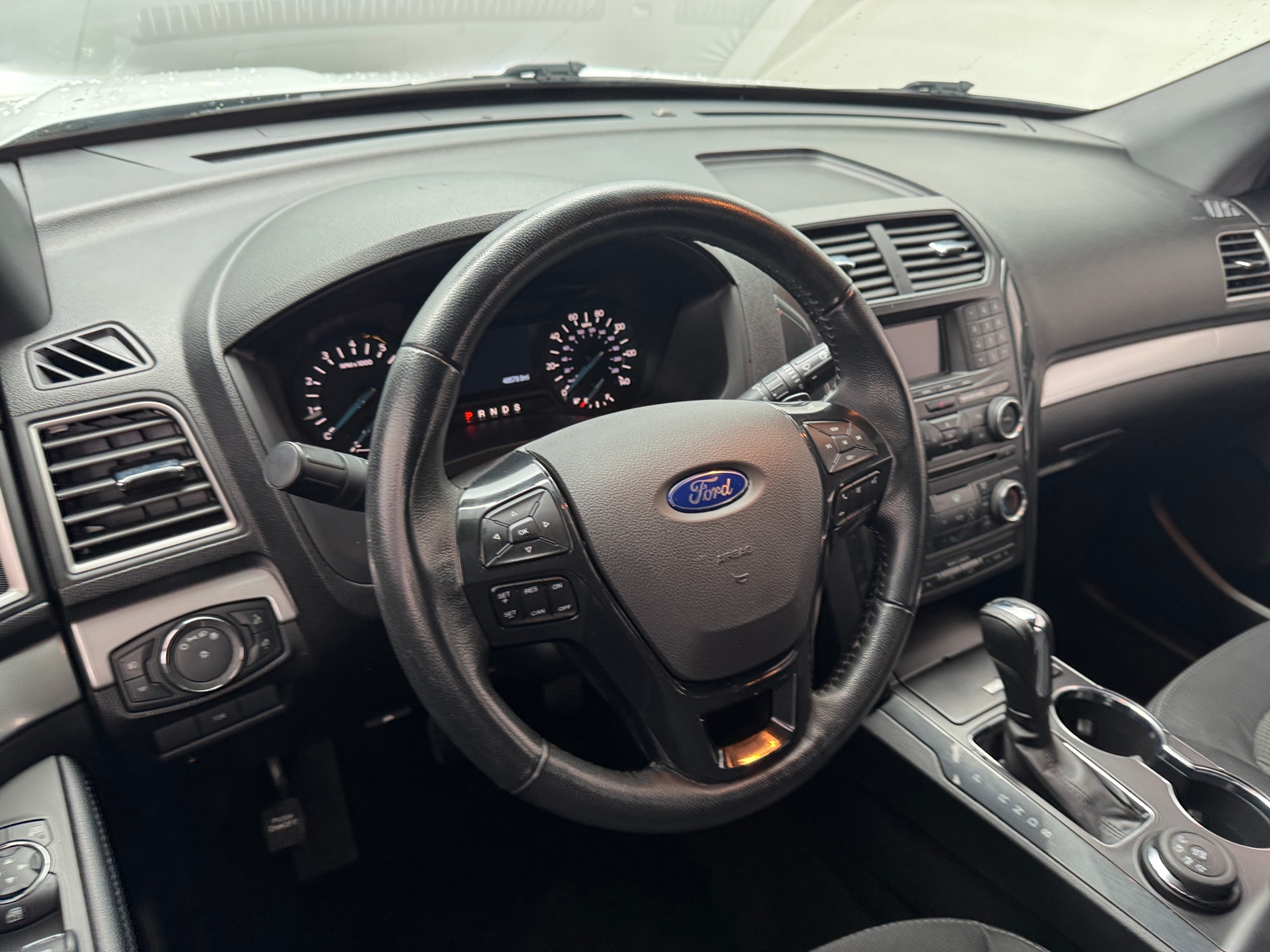Thumbnail: 2017 Ford Explorer - 5