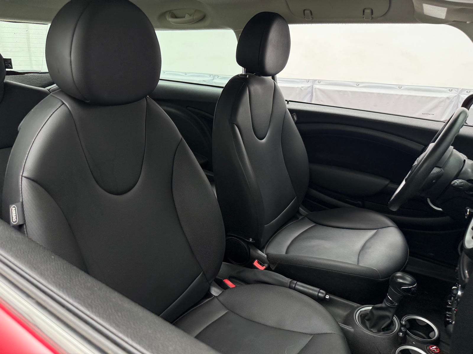 Thumbnail: 2013 MINI Cooper Hardtop - 2