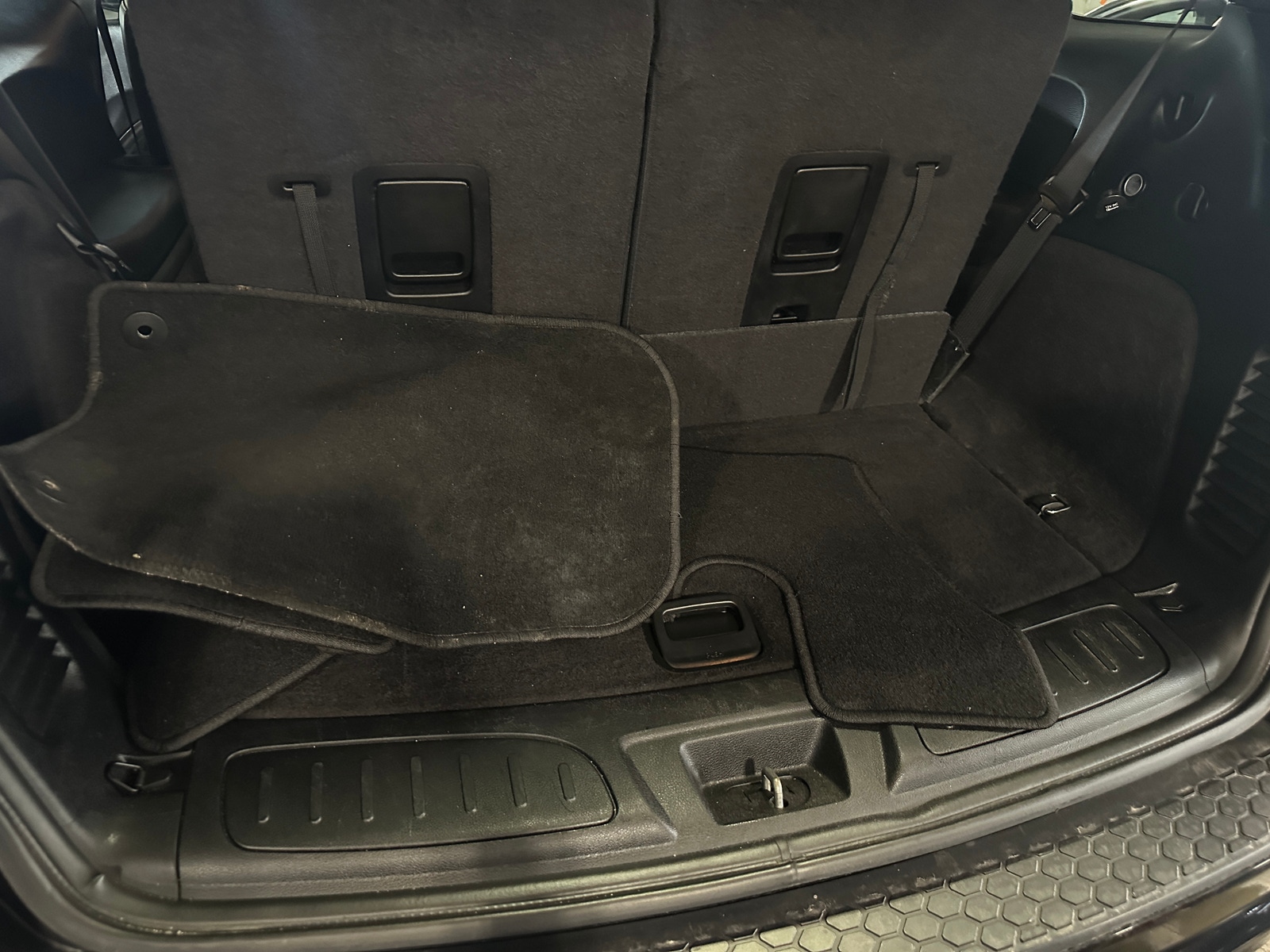 Thumbnail: 2020 Dodge Durango - 6