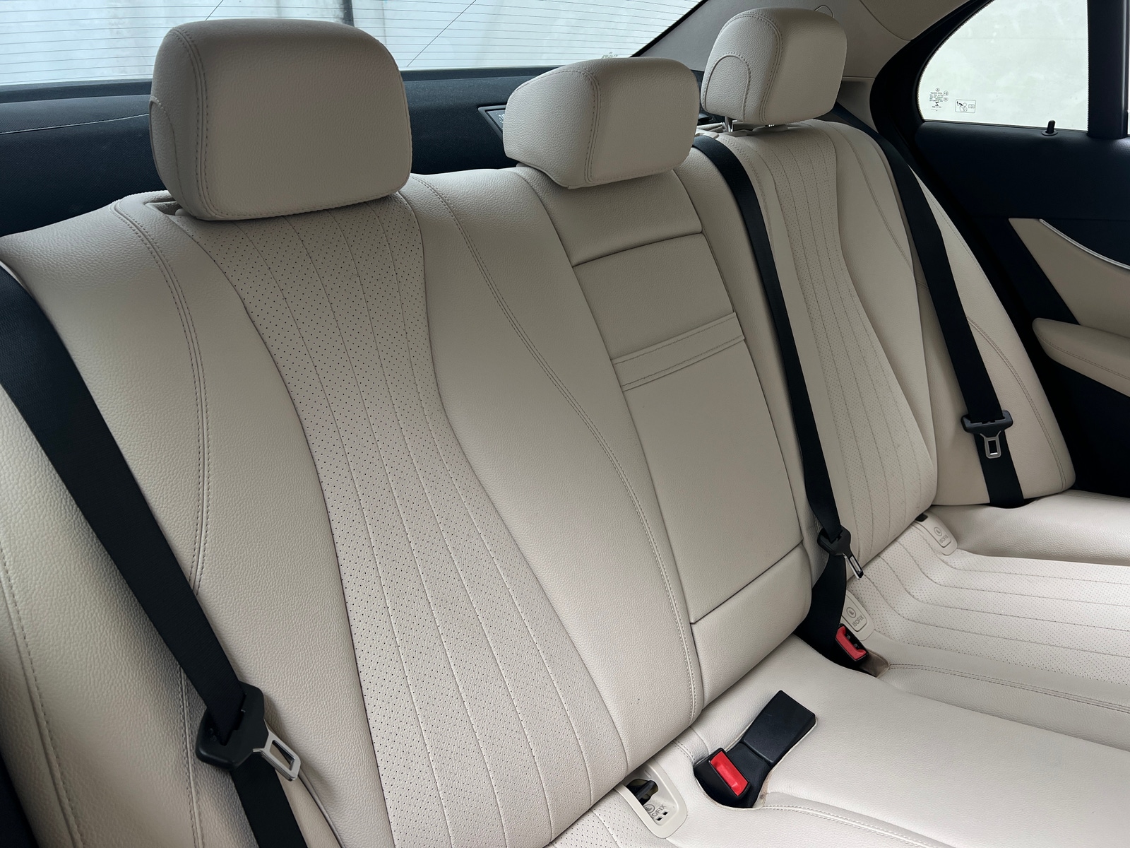 Thumbnail: 2017 Mercedes-Benz E-Class - 5