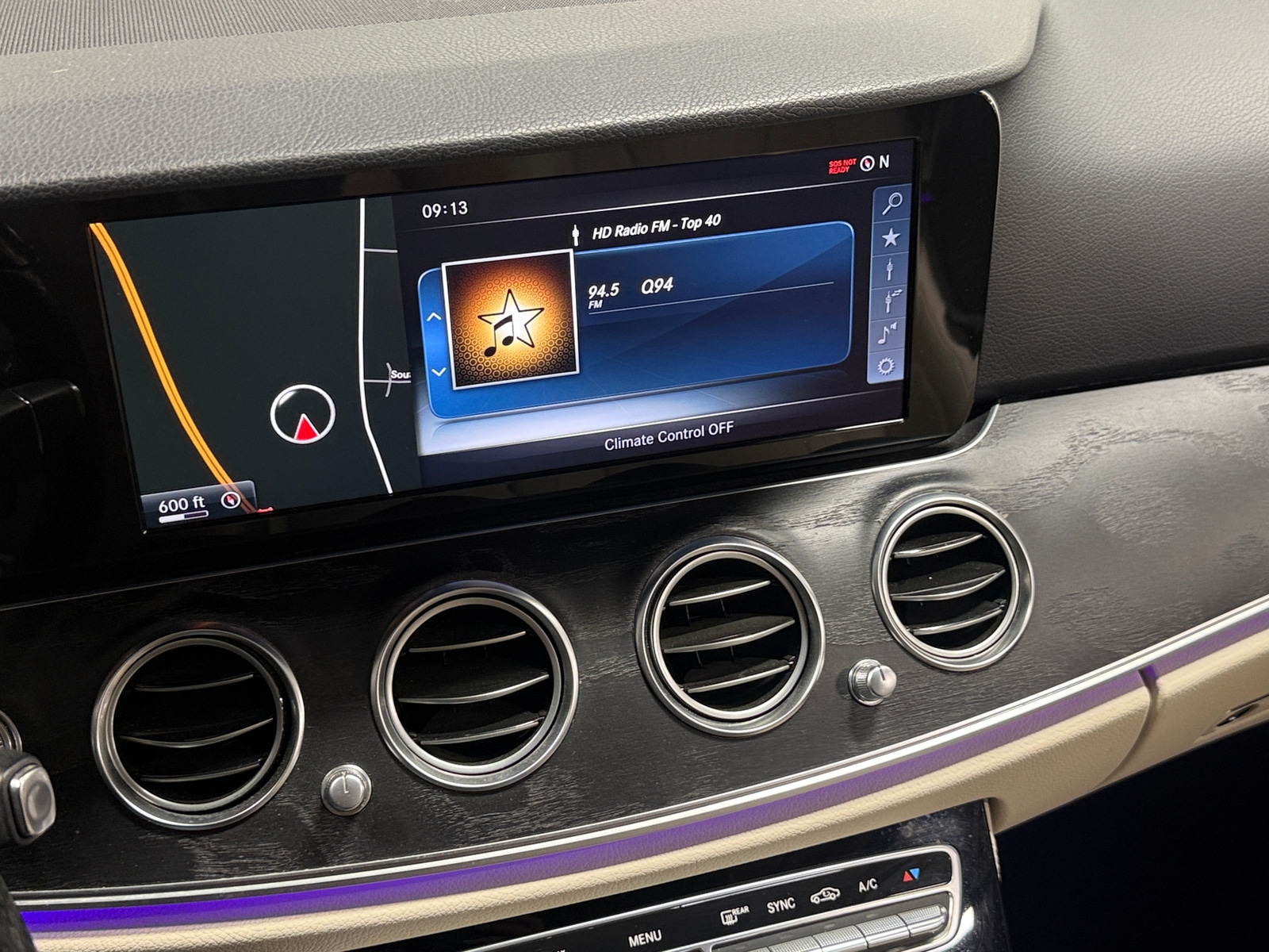 Thumbnail: 2017 Mercedes-Benz E-Class - 3