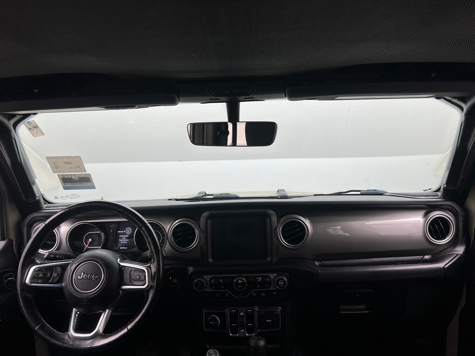 Thumbnail: 2020 Jeep Gladiator - 3