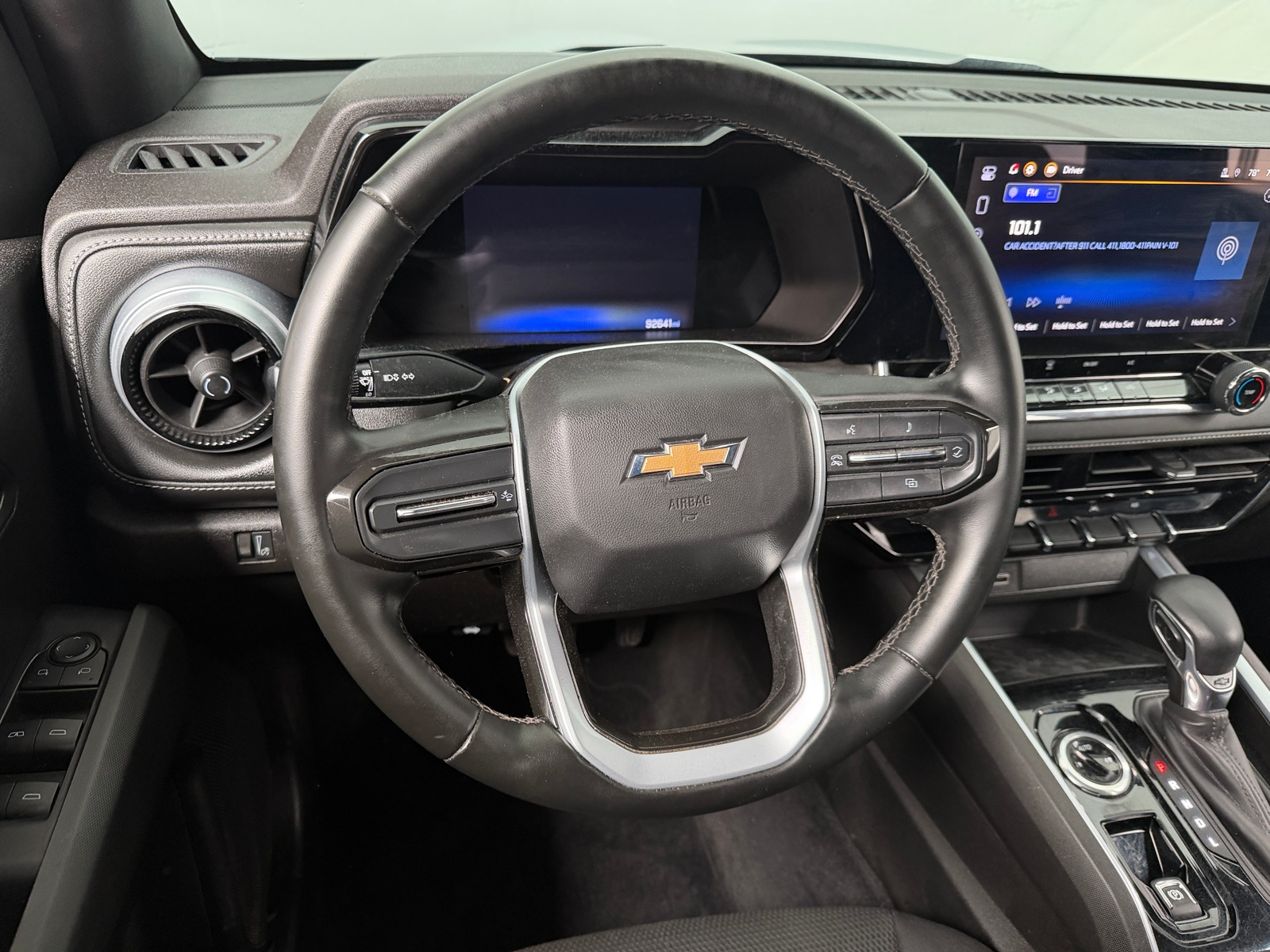 Thumbnail: 2023 Chevrolet Colorado - 5