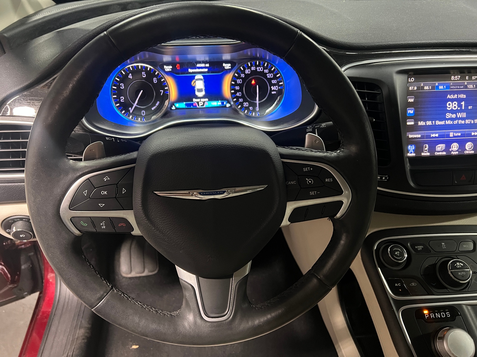 Thumbnail: 2016 Chrysler 200 - 5