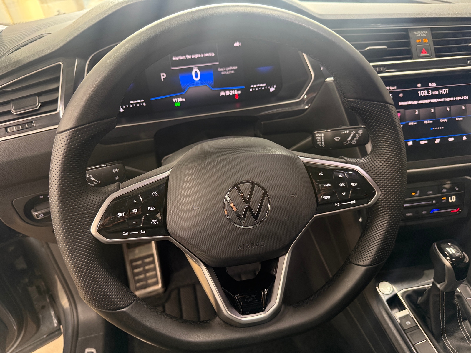 Thumbnail: 2024 Volkswagen Tiguan - 4