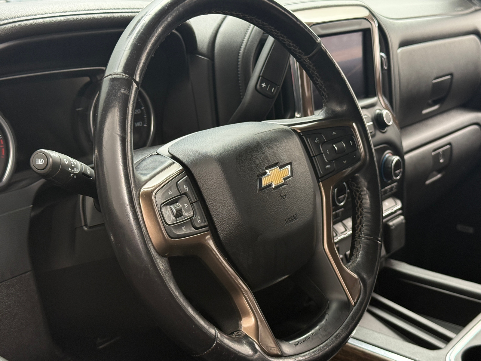 Thumbnail: 2019 Chevrolet Silverado 1500 - 4