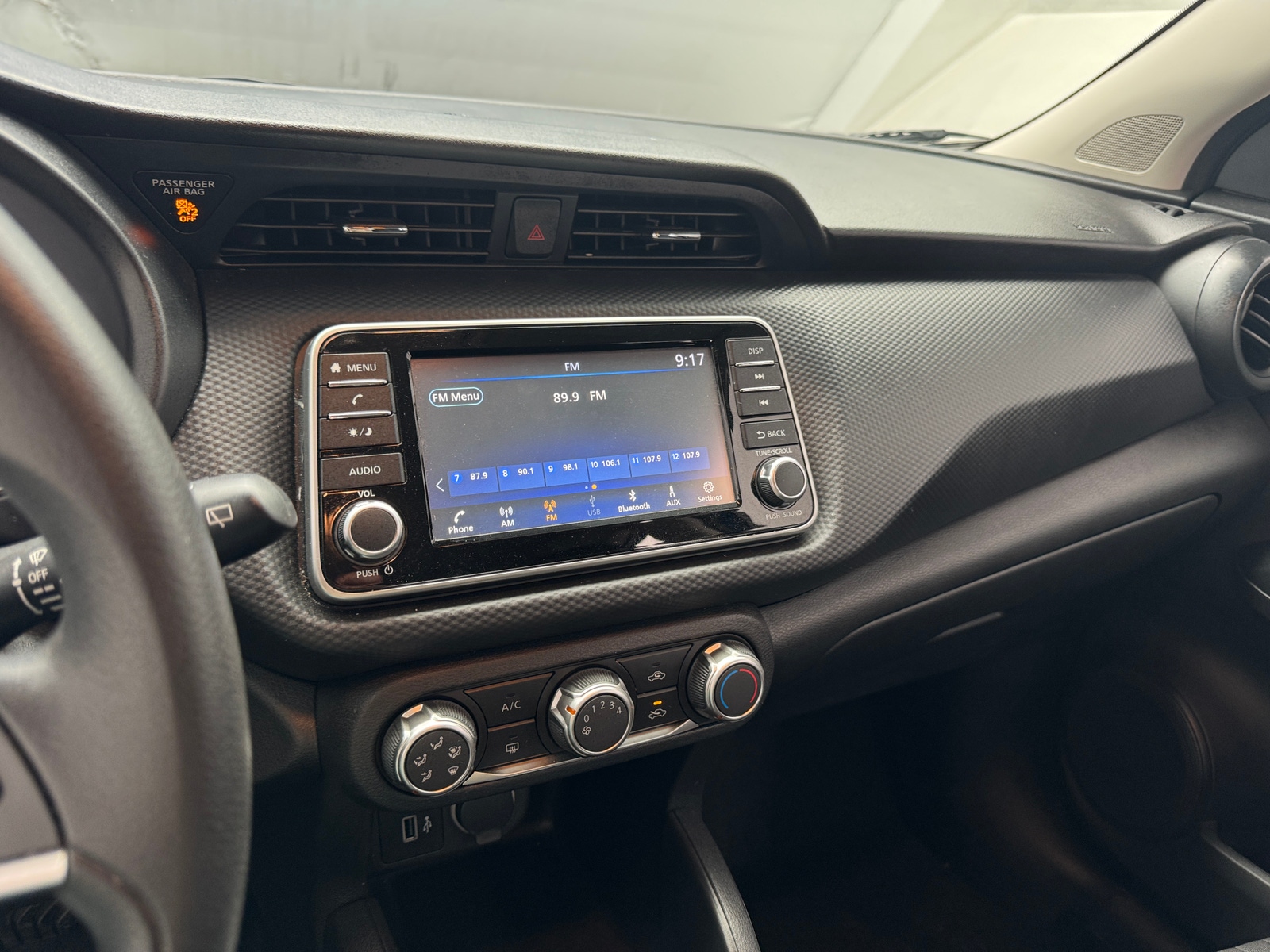 Thumbnail: 2022 Nissan Kicks - 4