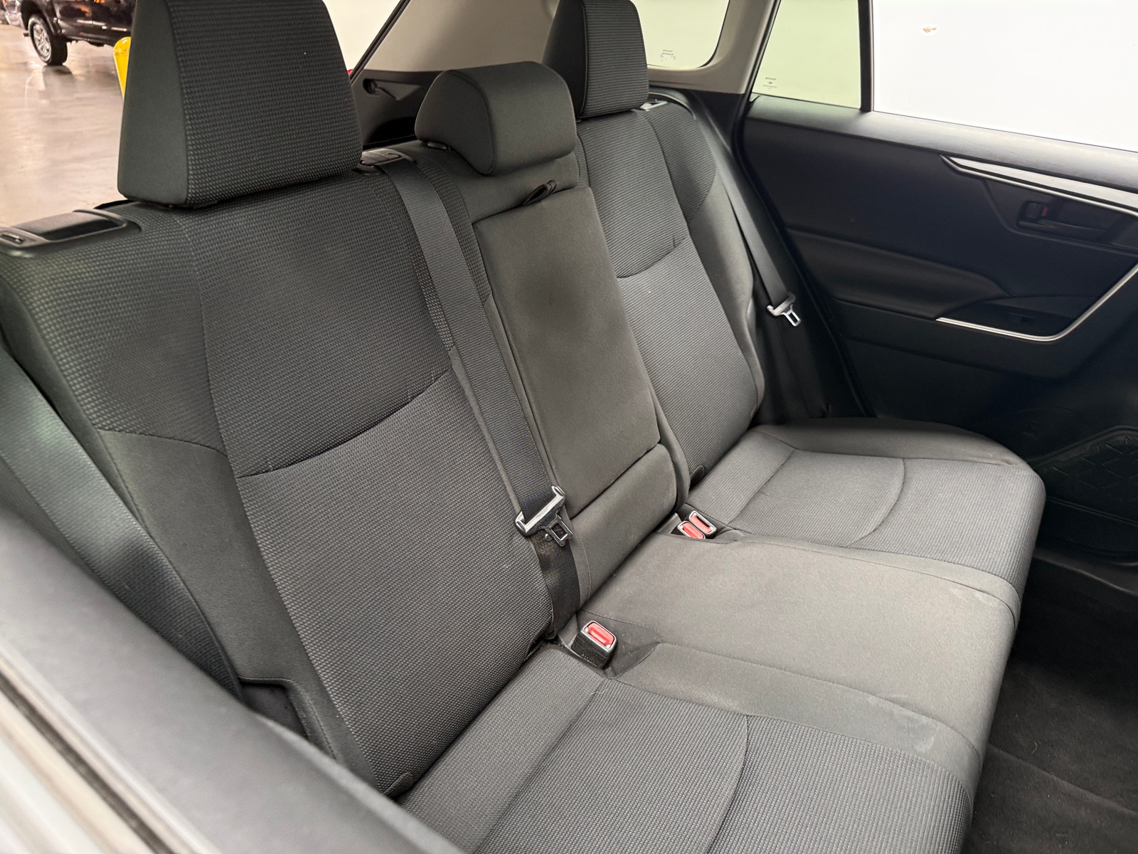 Thumbnail: 2019 Toyota RAV4 - 6