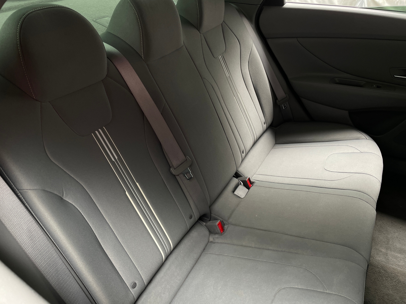 Thumbnail: 2021 Hyundai Elantra - 6
