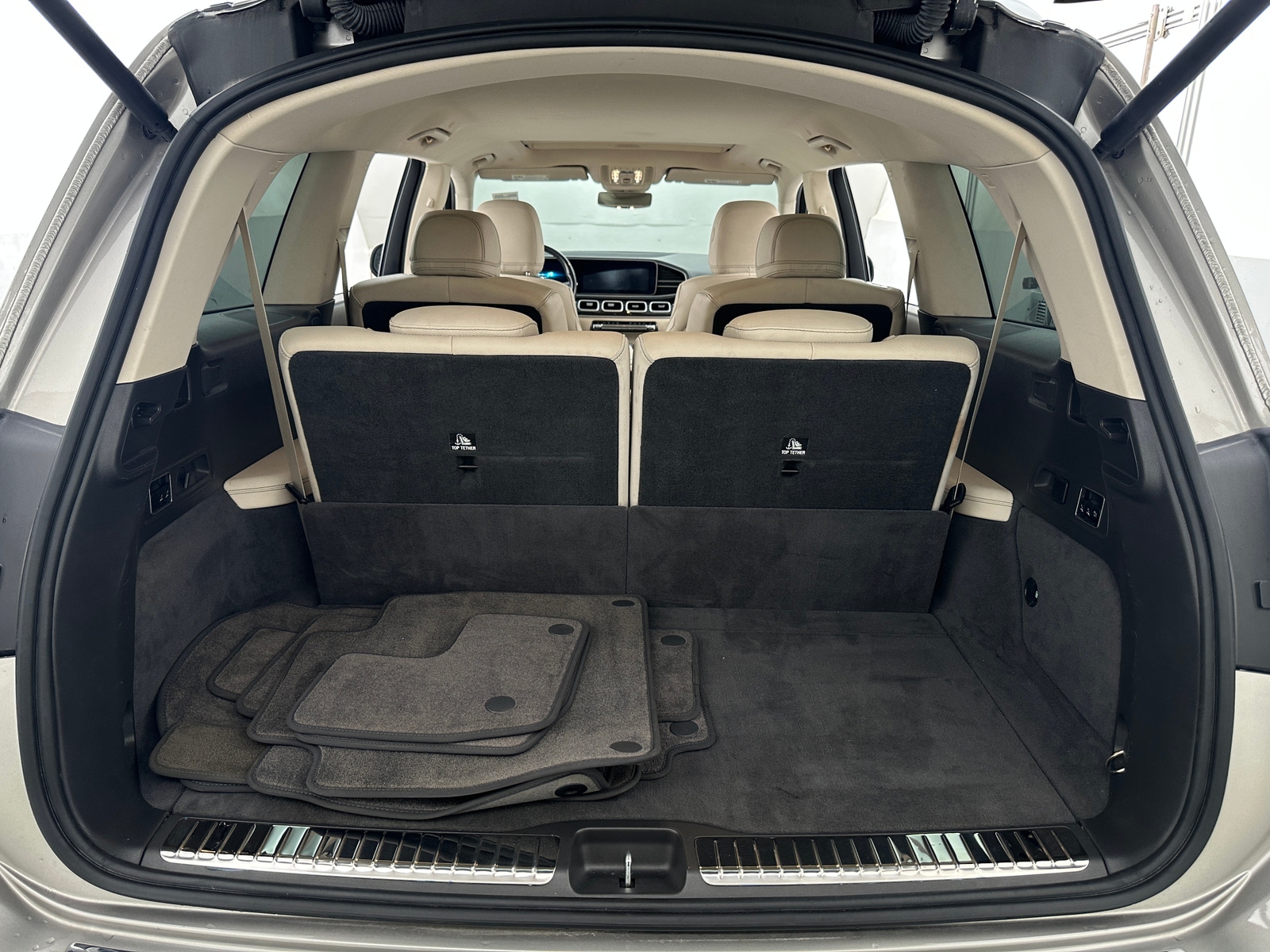 Thumbnail: 2020 Mercedes-Benz GLS - 6