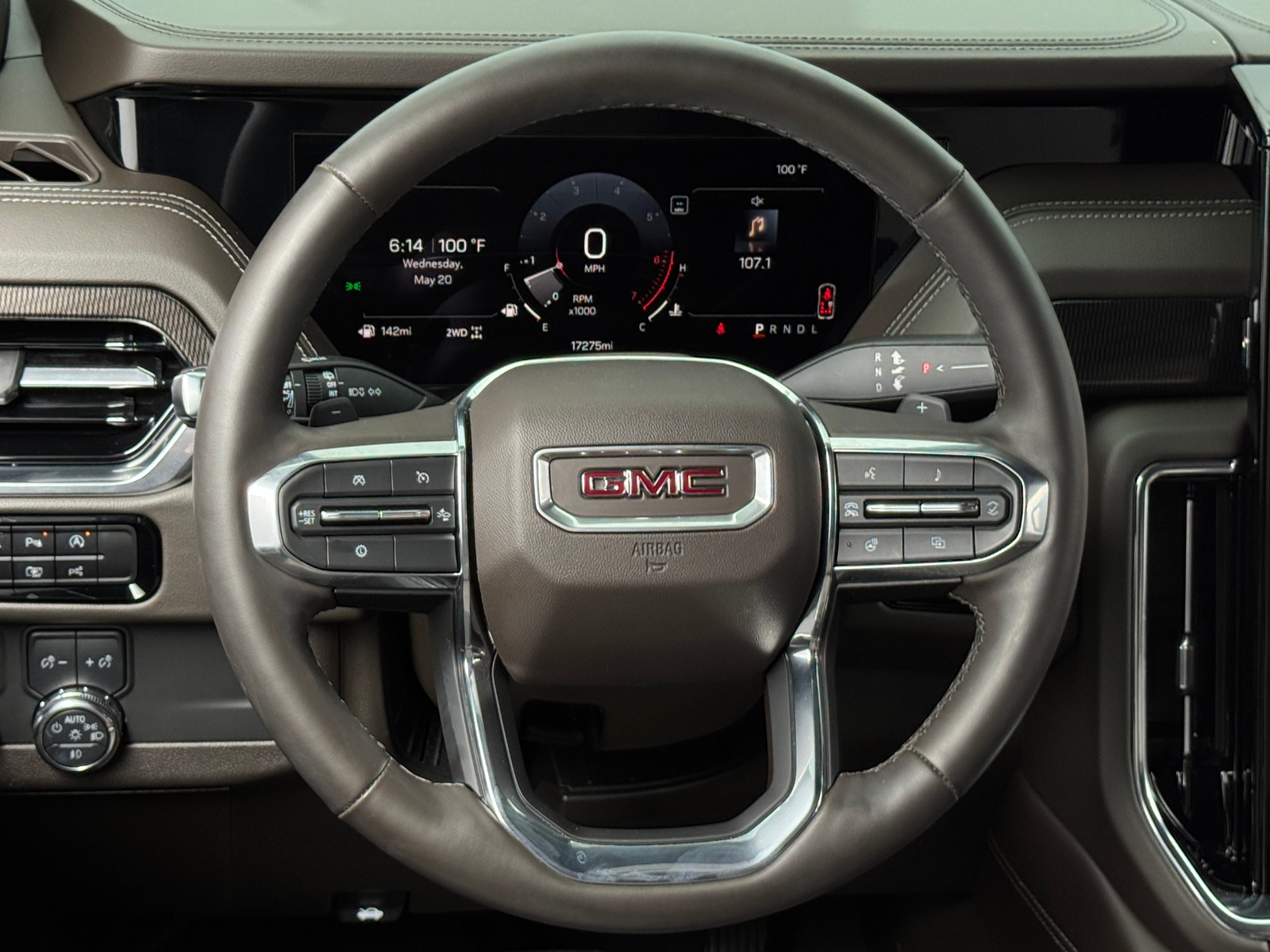 Thumbnail: 2025 GMC Yukon XL - 4