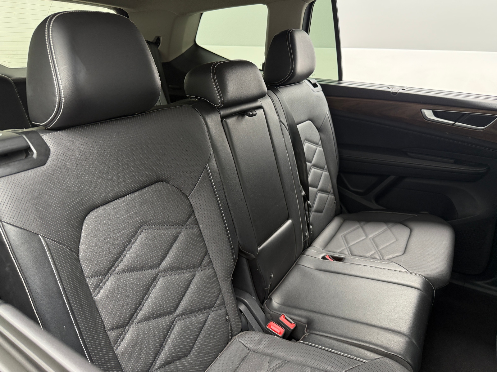Thumbnail: 2024 Volkswagen Atlas - 5