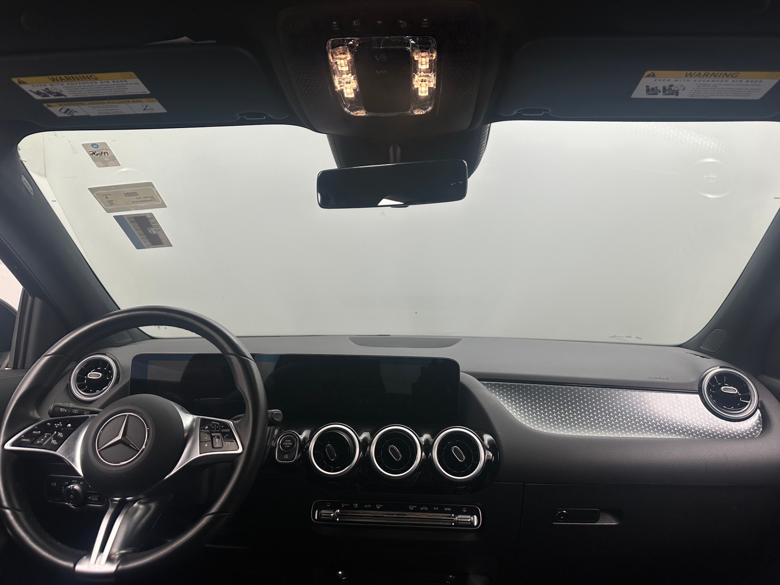 Thumbnail: 2025 Mercedes-Benz GLA - 2