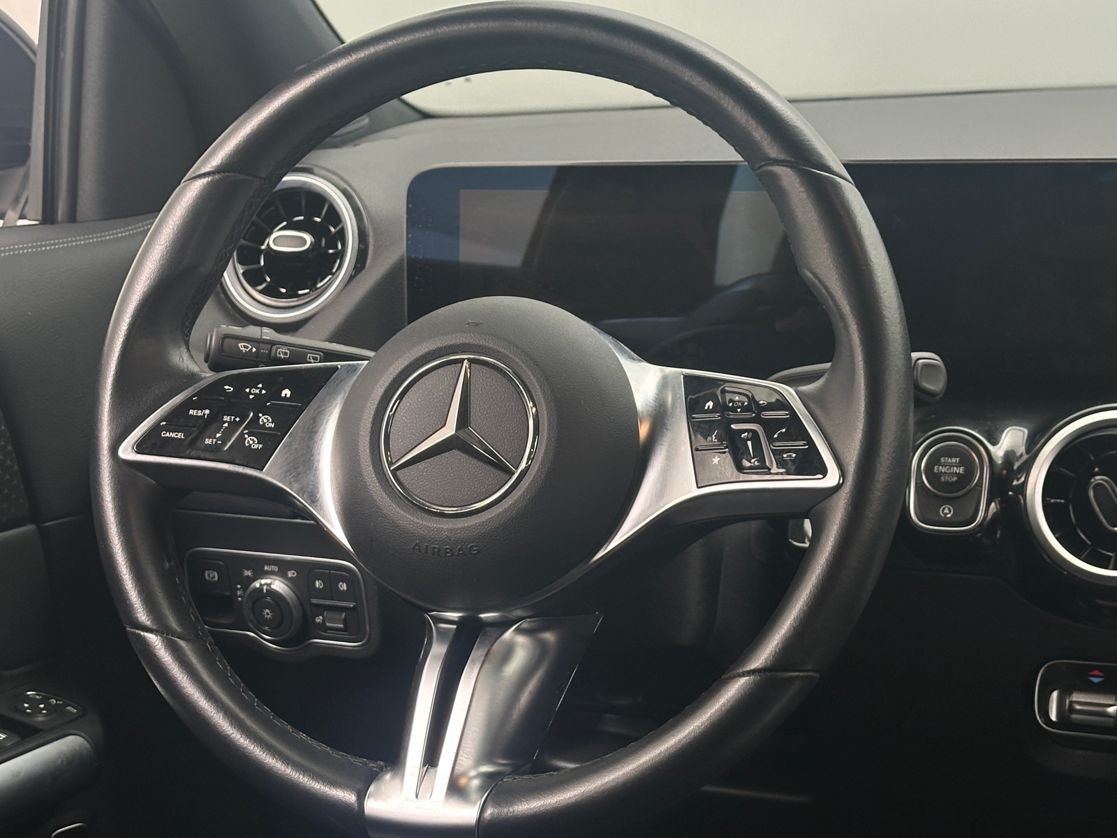 Thumbnail: 2025 Mercedes-Benz GLA - 4