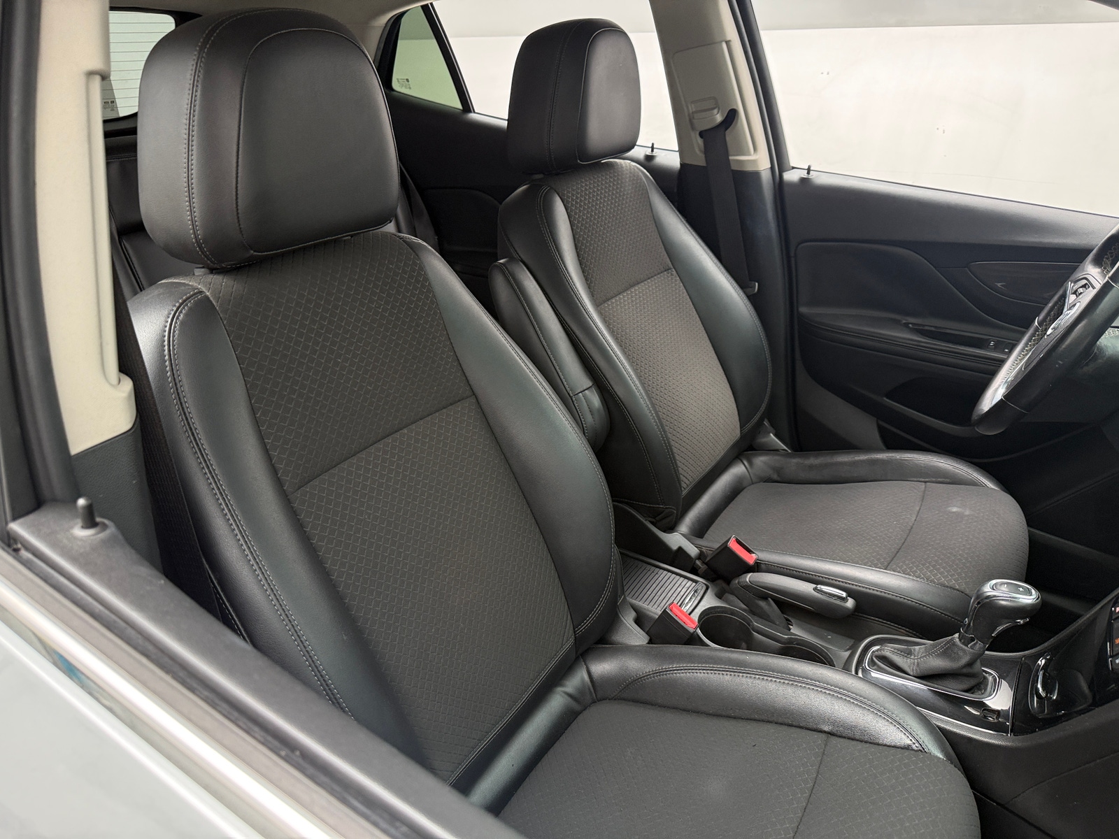 Thumbnail: 2019 Buick Encore - 2