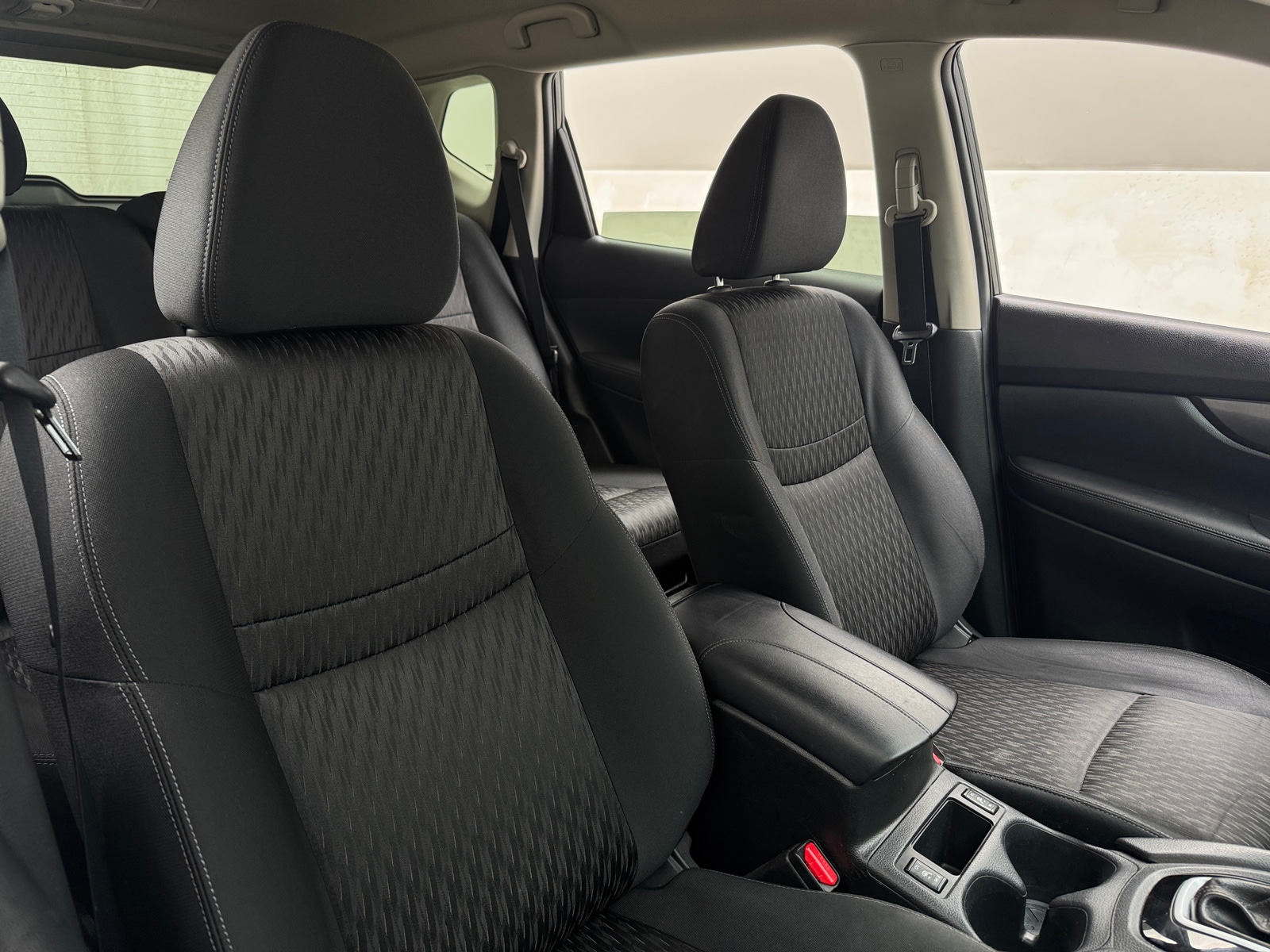 Thumbnail: 2018 Nissan Rogue - 2