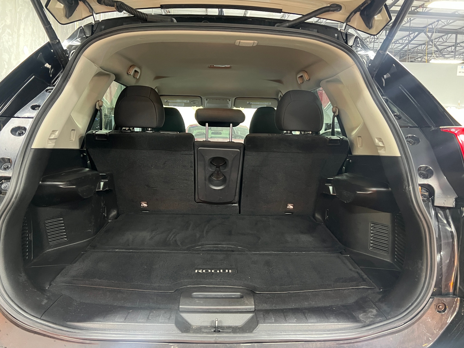 Thumbnail: 2018 Nissan Rogue - 7