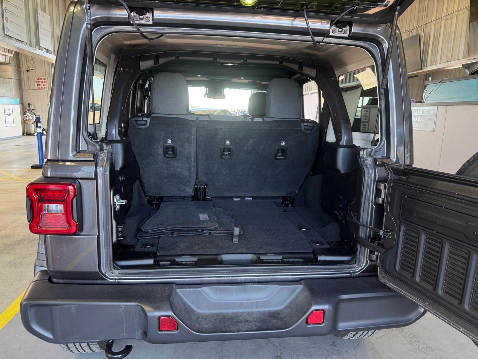Thumbnail: 2025 Jeep Wrangler - 7