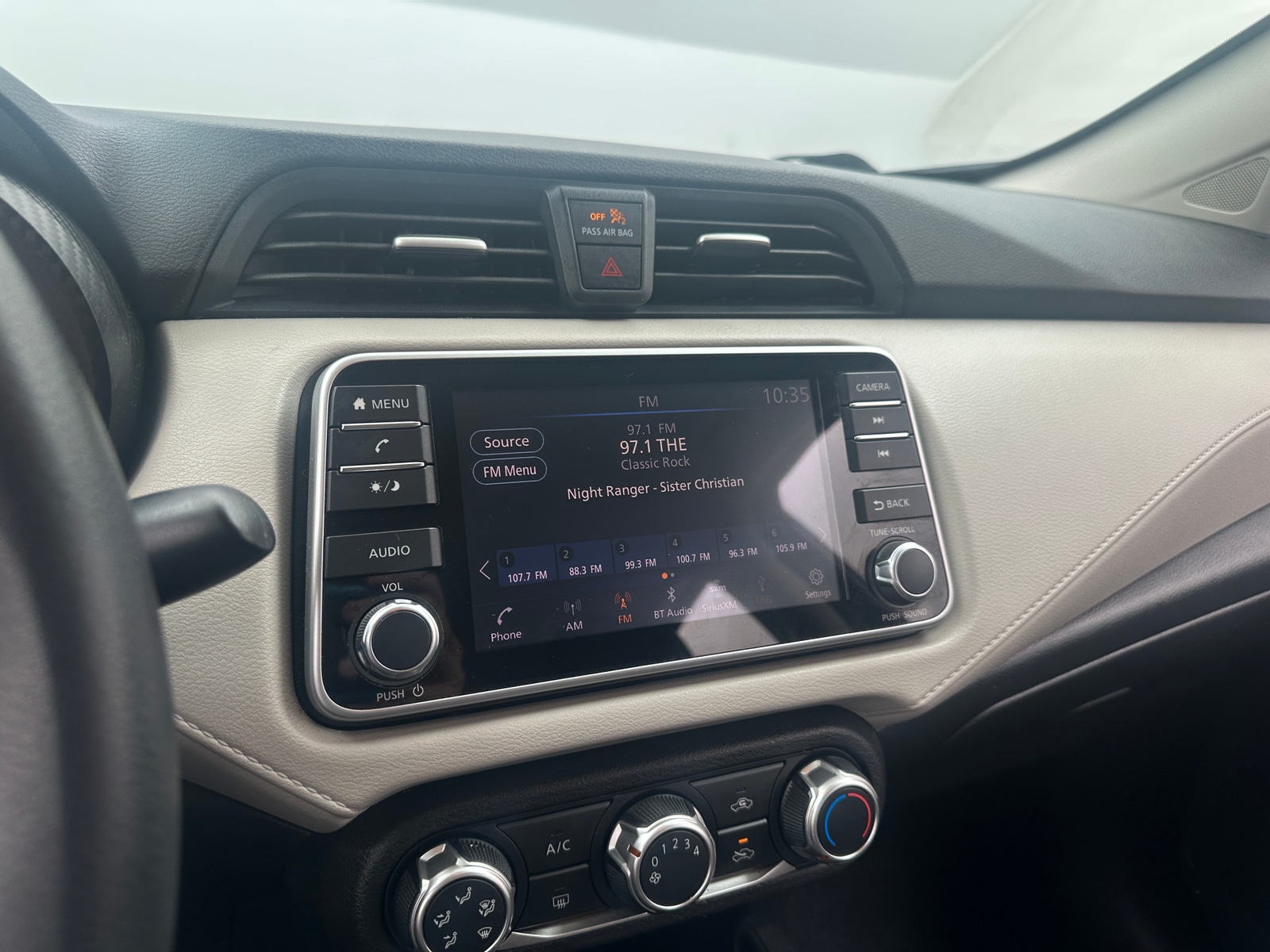 Thumbnail: 2021 Nissan Versa - 4
