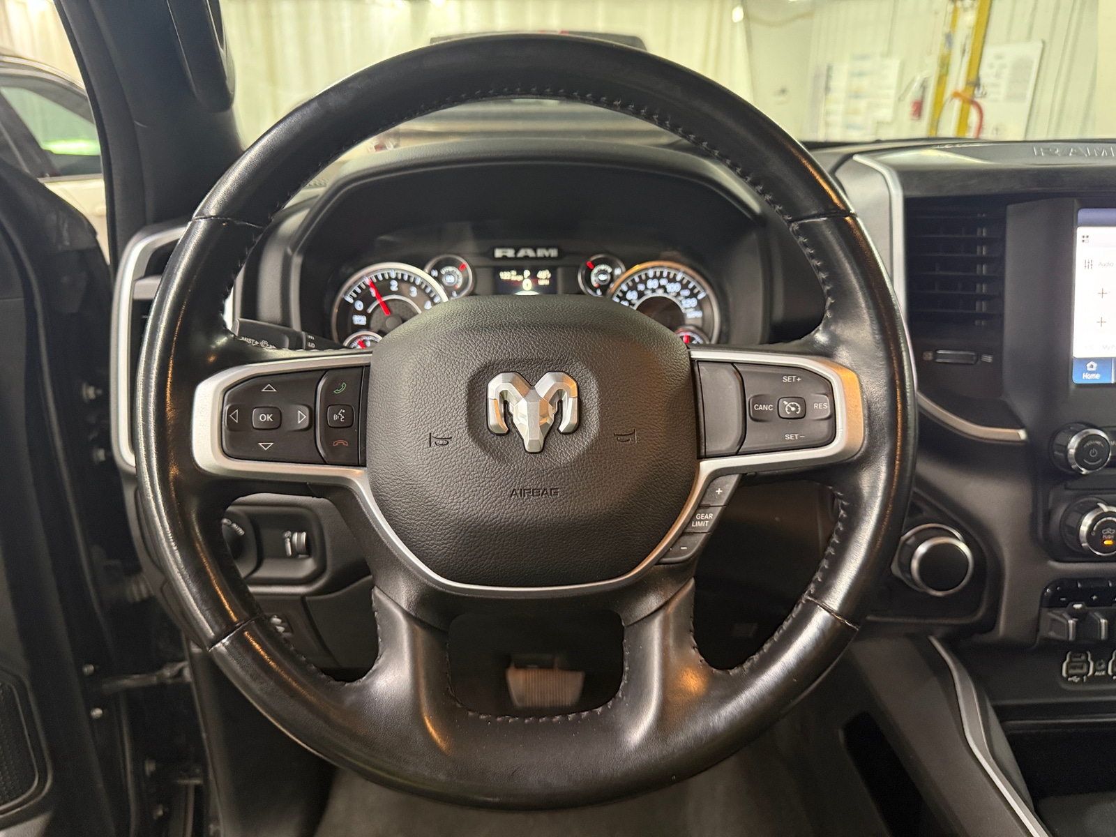Thumbnail: 2022 RAM 1500 - 5