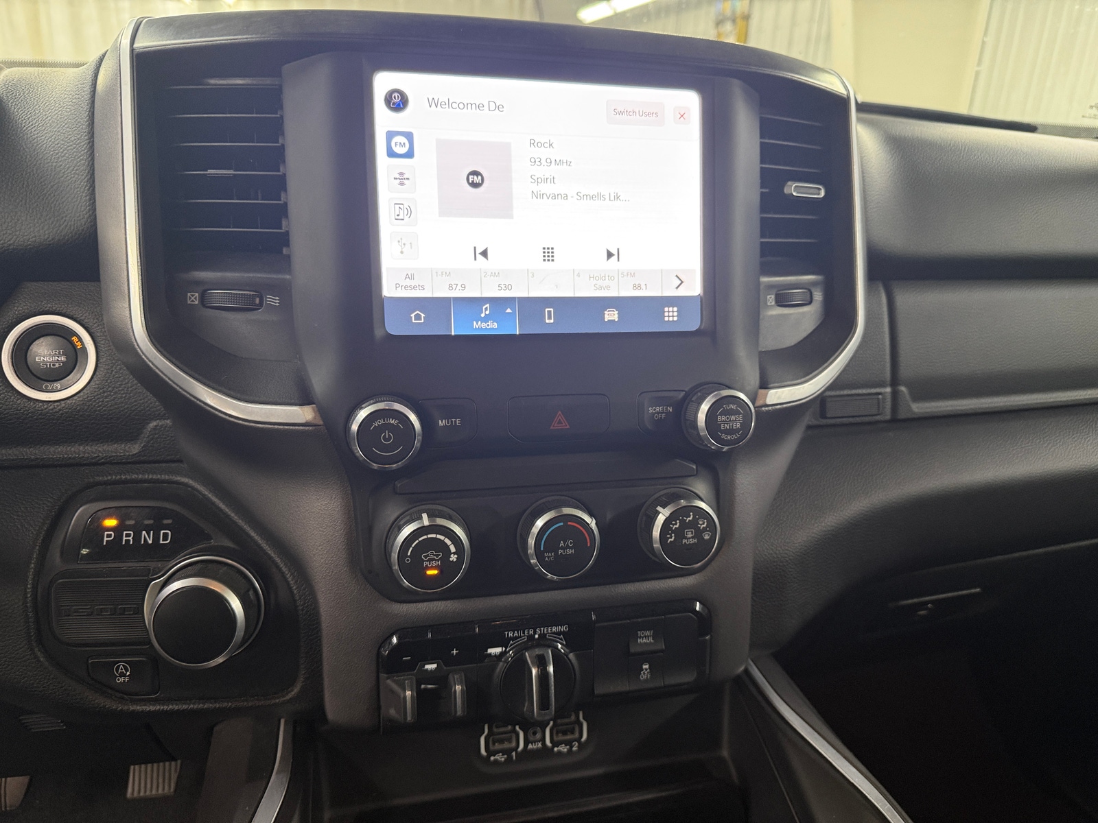 Thumbnail: 2022 RAM 1500 - 4