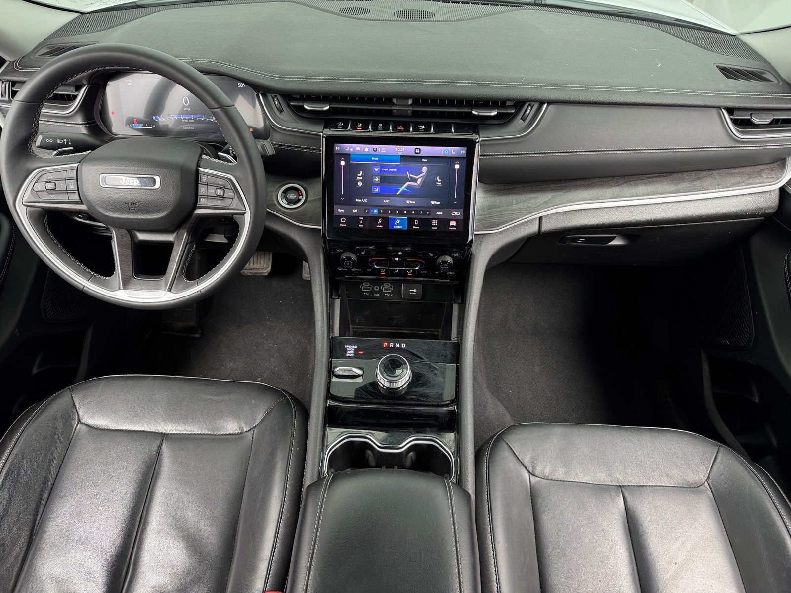 Thumbnail: 2023 Jeep Grand Cherokee L - 2