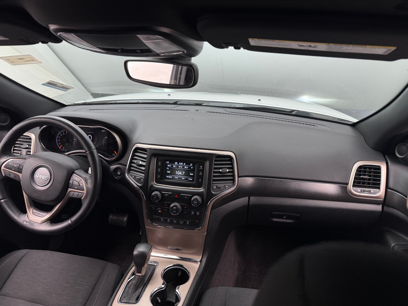 Thumbnail: 2017 Jeep Grand Cherokee - 3