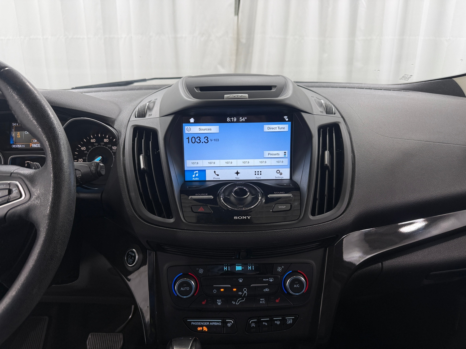 Thumbnail: 2017 Ford Escape - 3