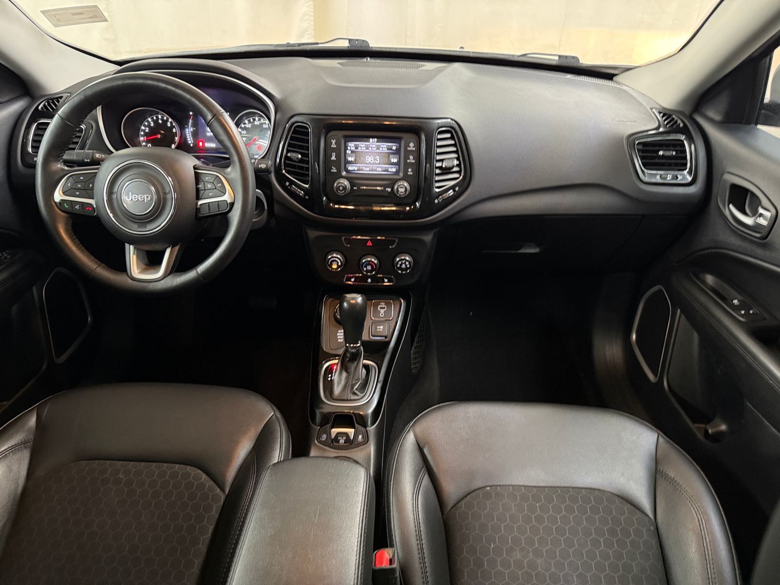 Thumbnail: 2018 Jeep Compass - 3