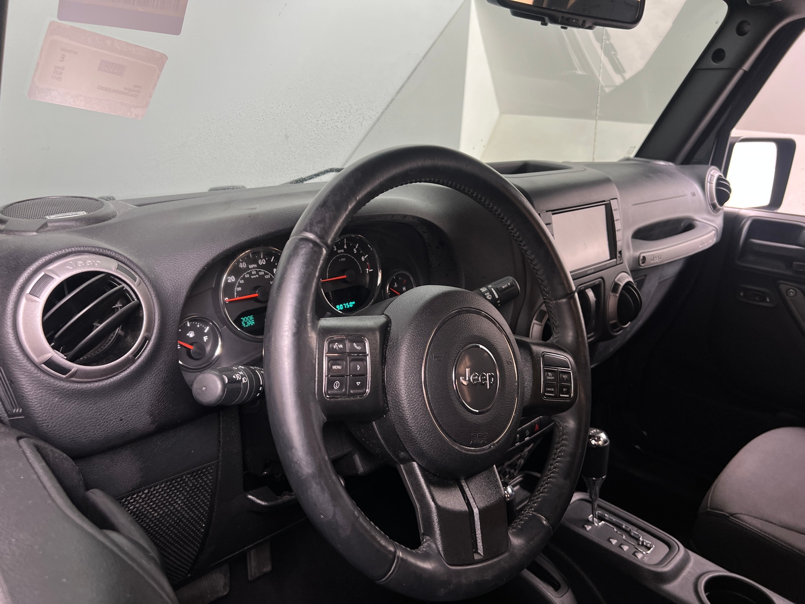 Thumbnail: 2017 Jeep Wrangler - 3