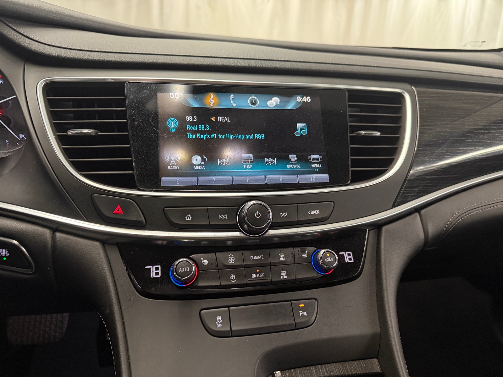 Thumbnail: 2018 Buick LaCrosse - 3