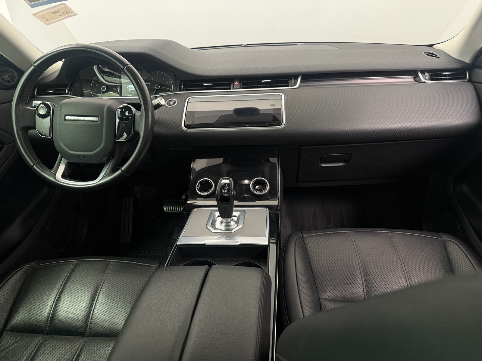Thumbnail: 2020 Land Rover Range Rover Evoque - 2