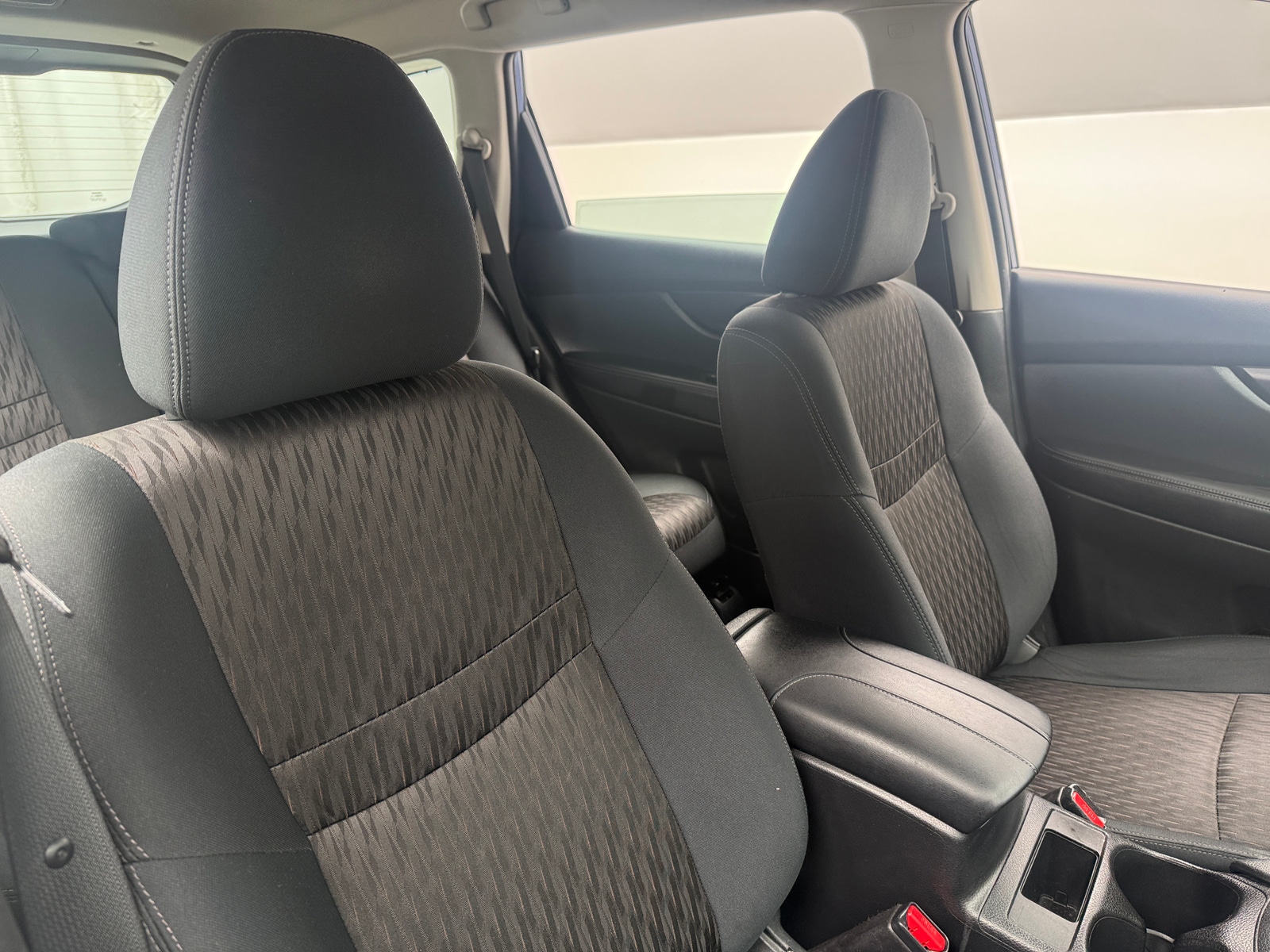 Thumbnail: 2018 Nissan Rogue - 2