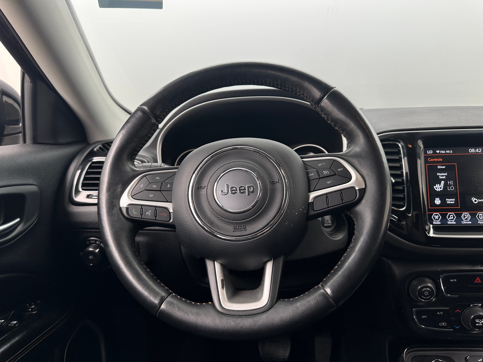 Thumbnail: 2020 Jeep Compass - 4